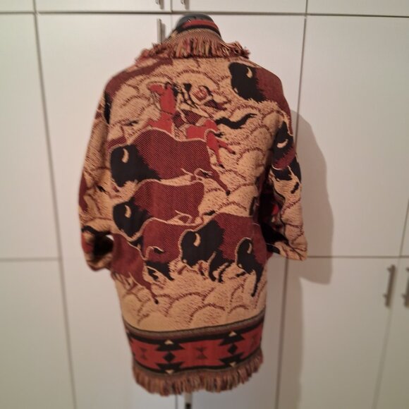 Vintage 90's Black Fringe Concho Jacket M/L - necklace and Rose Feather pin - Picture 8 of 10